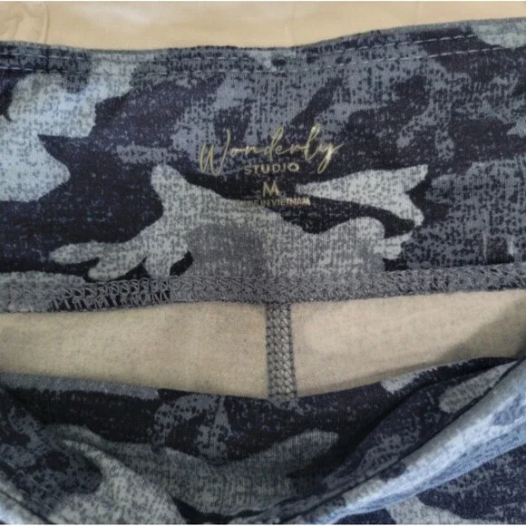 Wonderly studio yummy blue camo leggings - Picture 3 of 6
